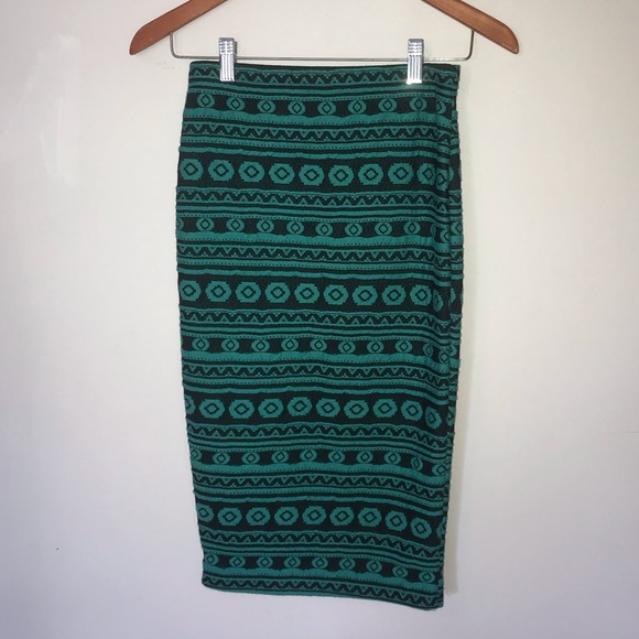 Snap Dresses & Skirts - Med High Waisted Skirt